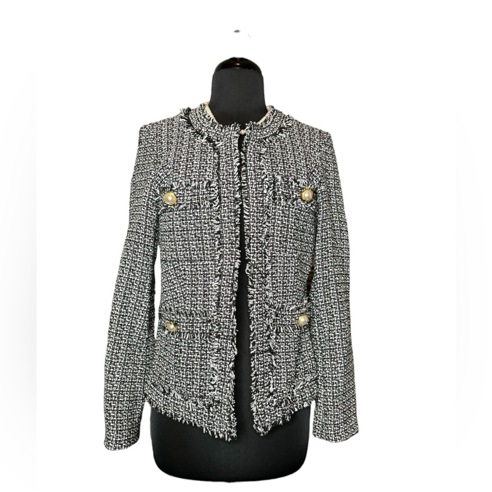 Nanette Lepore tweeted blazer. New with tags. 19”ptp. Front pockets.